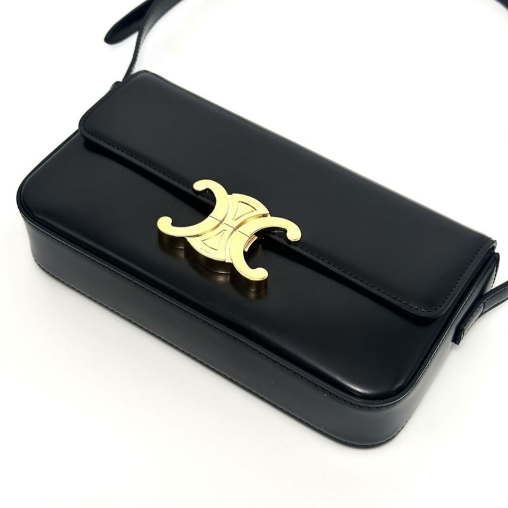 Celine Women Pre-Loved Bag Very Good Condition - Picture 4 of 6